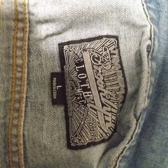 Jean jacket - Picture 2 of 7